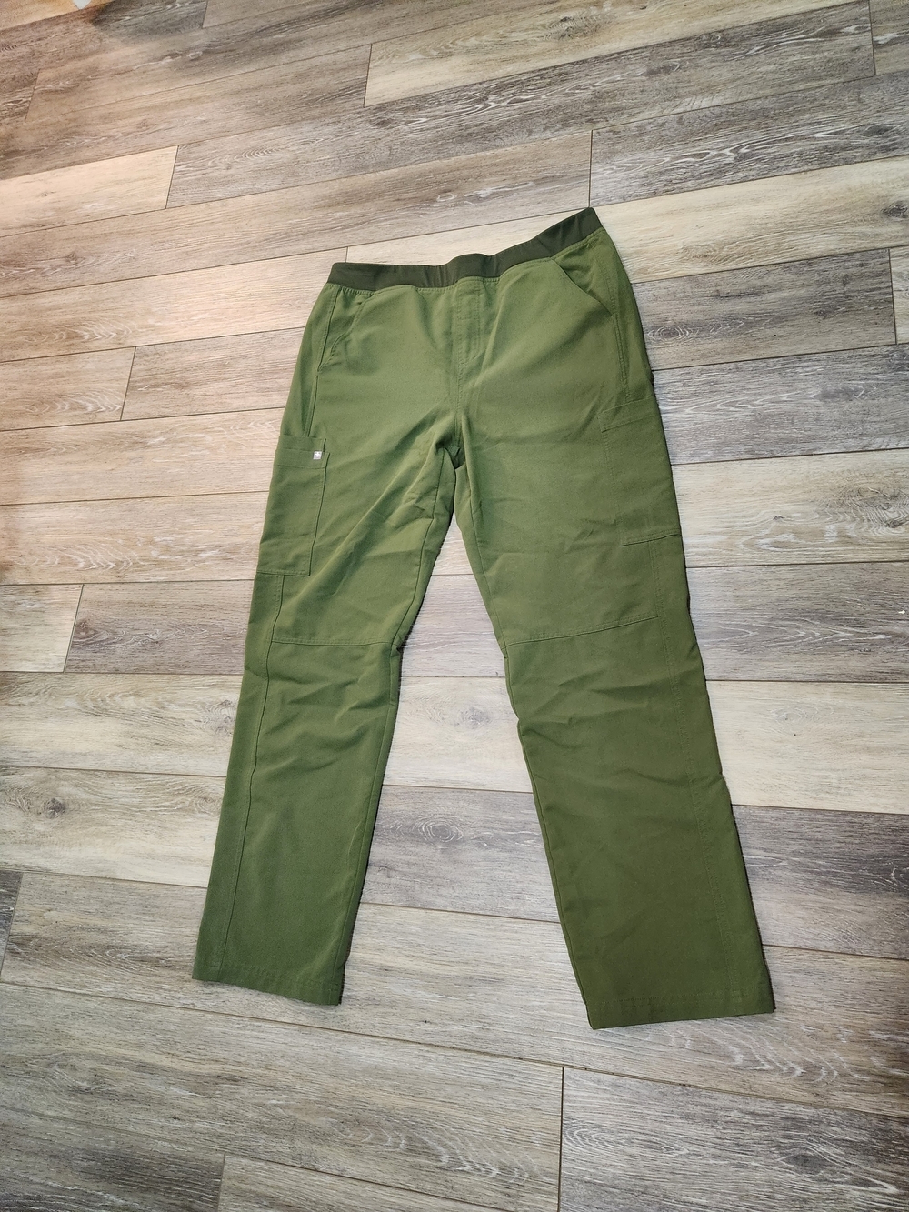 Figs Dark Olive Green Mens Cargo Medical Scrub  Pants Size XLarge